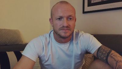 Mekcho92000 webcam model stream image