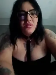 BaddieOMalessere webcam model stream image