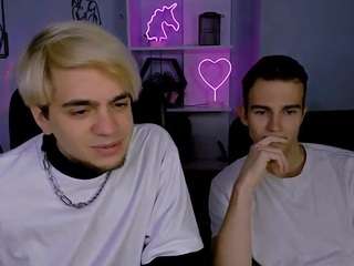 astren-villo webcam model stream image