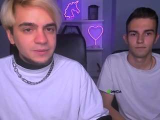 astren-villo webcam model stream image