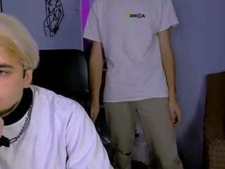 astren-villo webcam model stream image