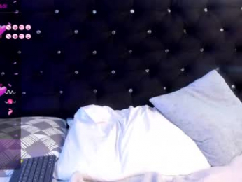 alissarose_ webcam model stream image