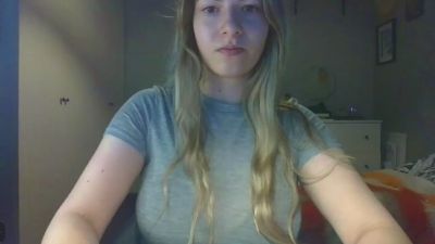 Rosie_June webcam model stream image