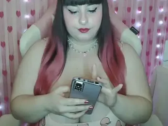 StrawberryPleasure webcam model stream image