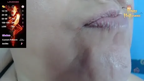 Kerly_Doll webcam model stream image