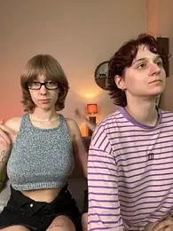 Jitoon_Exe webcam model stream image