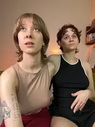 Jitoon_Exe webcam model stream image