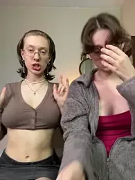 Jitoon_Exe webcam model stream image