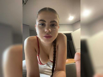 Vik04ka webcam model stream image