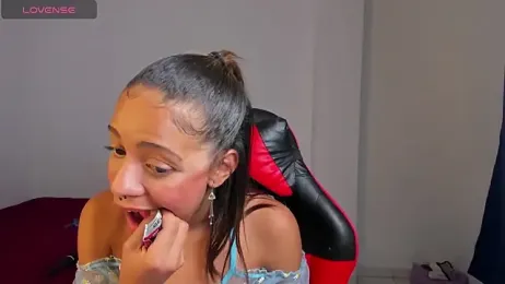 yumi_hanna webcam model stream image