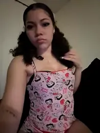 ladylavish webcam model stream image