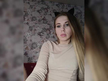 ---kisa25_ webcam model stream image