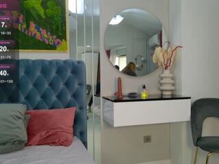 Sienna Pierce webcam model stream image