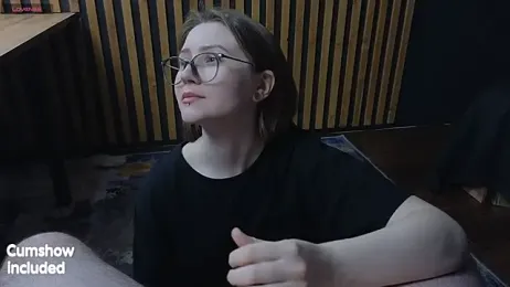 alicepugh webcam model stream image