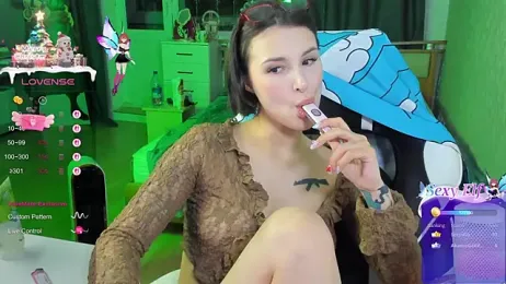 folinskayyya webcam model stream image