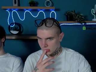 drew-soft webcam camsoda model stream image