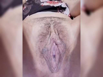 Vitaminka0572 webcam model stream image