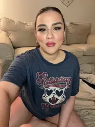 Celinaax webcam model stream image