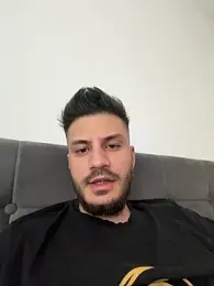 darkciupe webcam model stream image