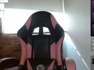 charlotbelucci webcam model stream image