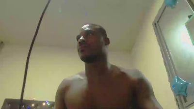 tonnyhuge webcam model stream image