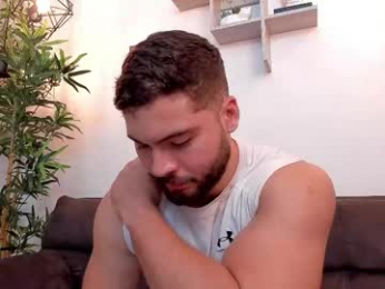 sebastianvilla__ webcam model stream image