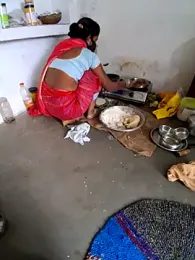 RAYI_Queen_3 webcam model stream image