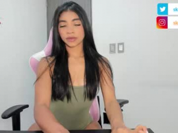 skinnyy_16 webcam model stream image