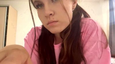 LissaZou webcam model stream image