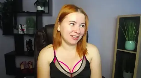 LAYLAxSTAR webcam model stream image