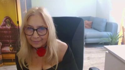 Sofia_xLOVE webcam model stream image