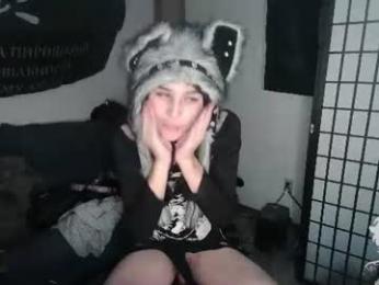 tap_forty webcam model stream image