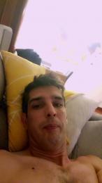 Vic_shelter webcam cam4 model stream image