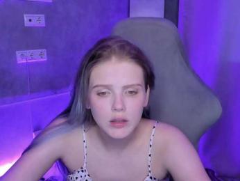 Alisa-Allison webcam model stream image