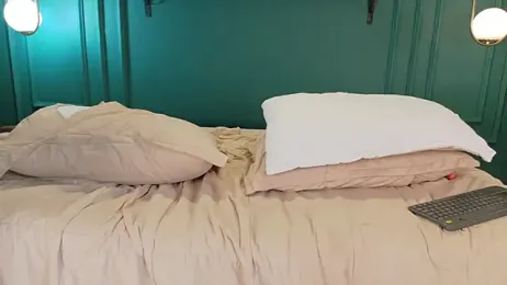 ale_cam webcam stripchat model stream image