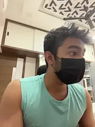 Dark_2465 webcam model stream image