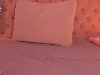 nickierainer webcam model stream image