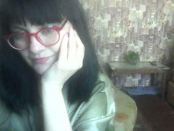 LynnYana webcam model stream image