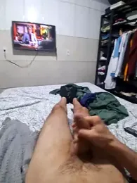 Robsonitj90 webcam model stream image