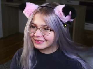 evelynnbartin webcam model stream image