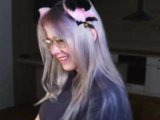 evelynnbartin webcam model stream image