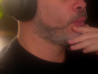 sanders_white webcam model stream image