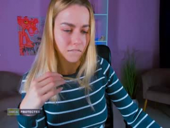 emma_breezee webcam model stream image