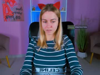 emma_breezee webcam model stream image