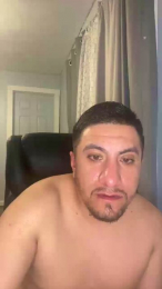 Gabehanglow94 webcam model stream image