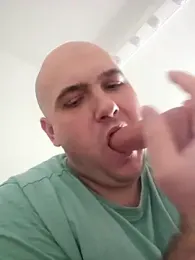 mario890605 webcam model stream image