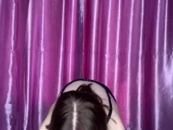 adriannamalango webcam model stream image