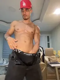 Tony_22cm webcam stripchat model stream image