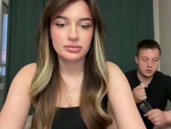 _moonberry_ webcam model stream image