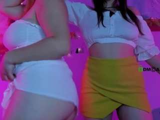 dina-bloom webcam model stream image